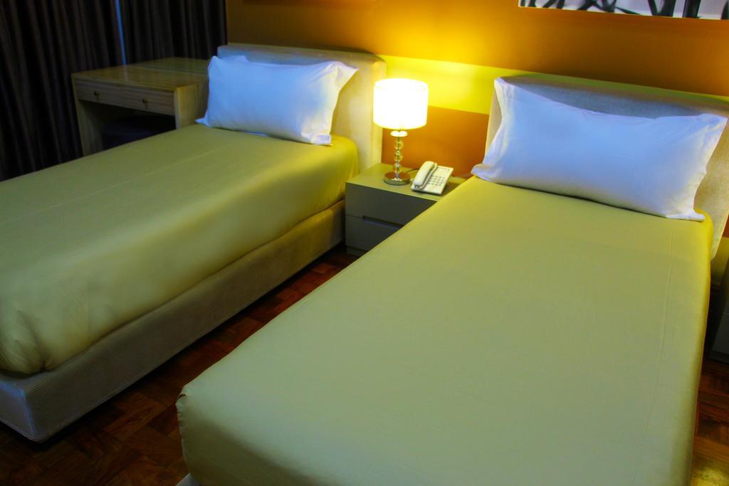 Asian Mansion II Makati City Zewnętrze zdjęcie